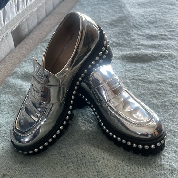 Stuart Weitzman pearl heel metallic loafers - Picture 3 of 7